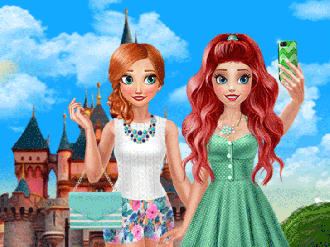 Ariel And Anna Selfie Time
