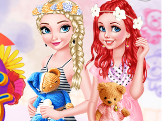 Elsa and Ariel and best friends and among many many things they share in common, the princesses are 
